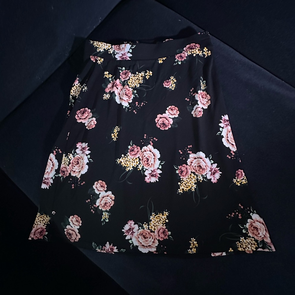NWOT Philosophy Floral Black Skirt